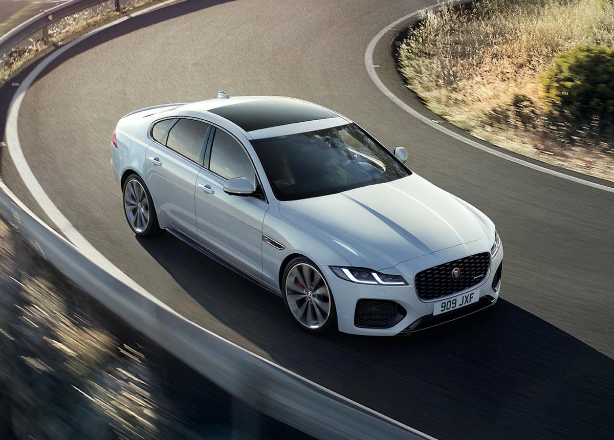 НОВЫЙ JAGUAR XF